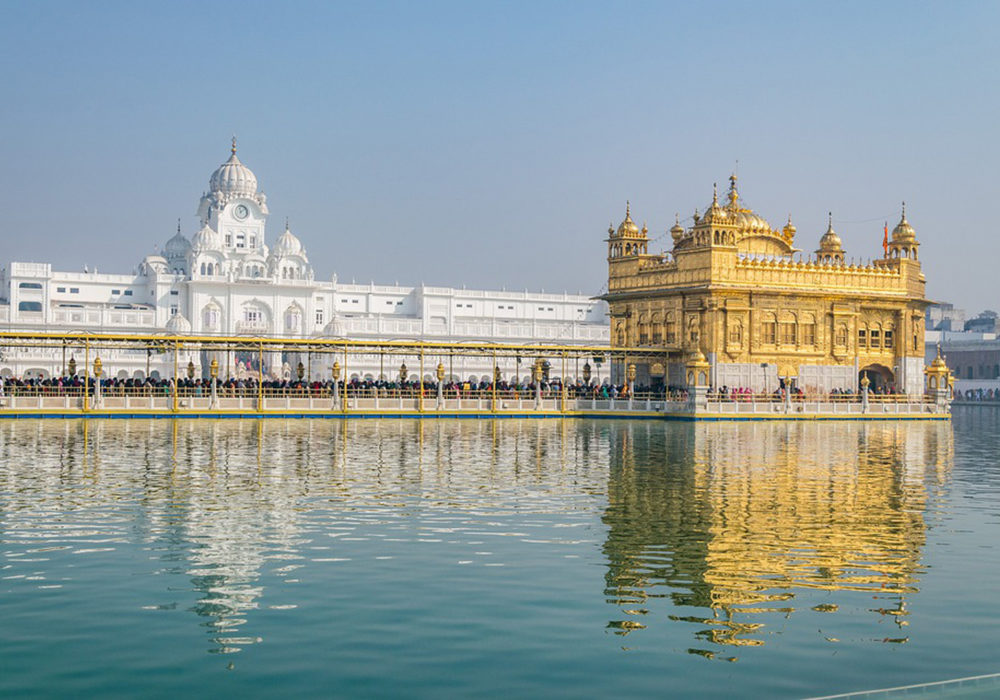 Amritsar Travel guide: The Complete Tour info about Golden Temple